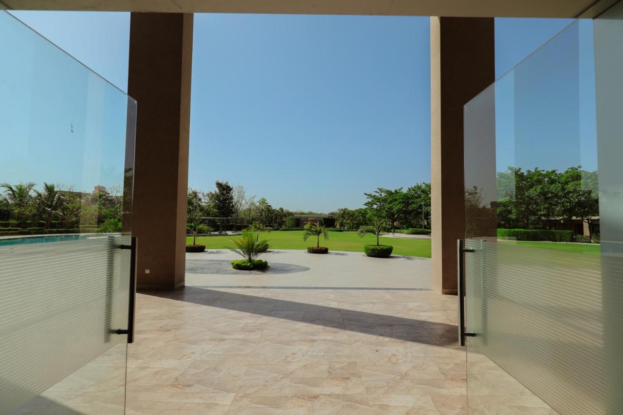 Club Heaven Palanpur Hotel Luaran gambar