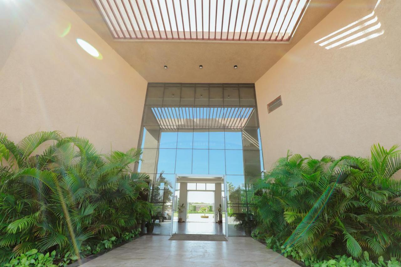 Club Heaven Palanpur Hotel Luaran gambar