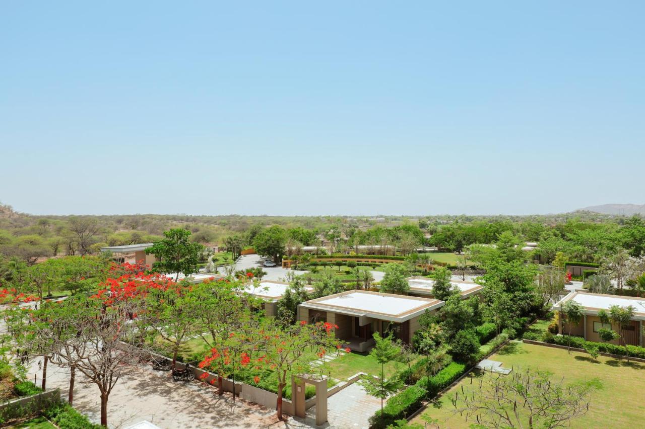 Club Heaven Palanpur Hotel Luaran gambar
